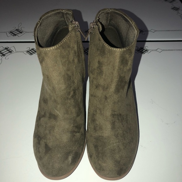 Shoes - Booties